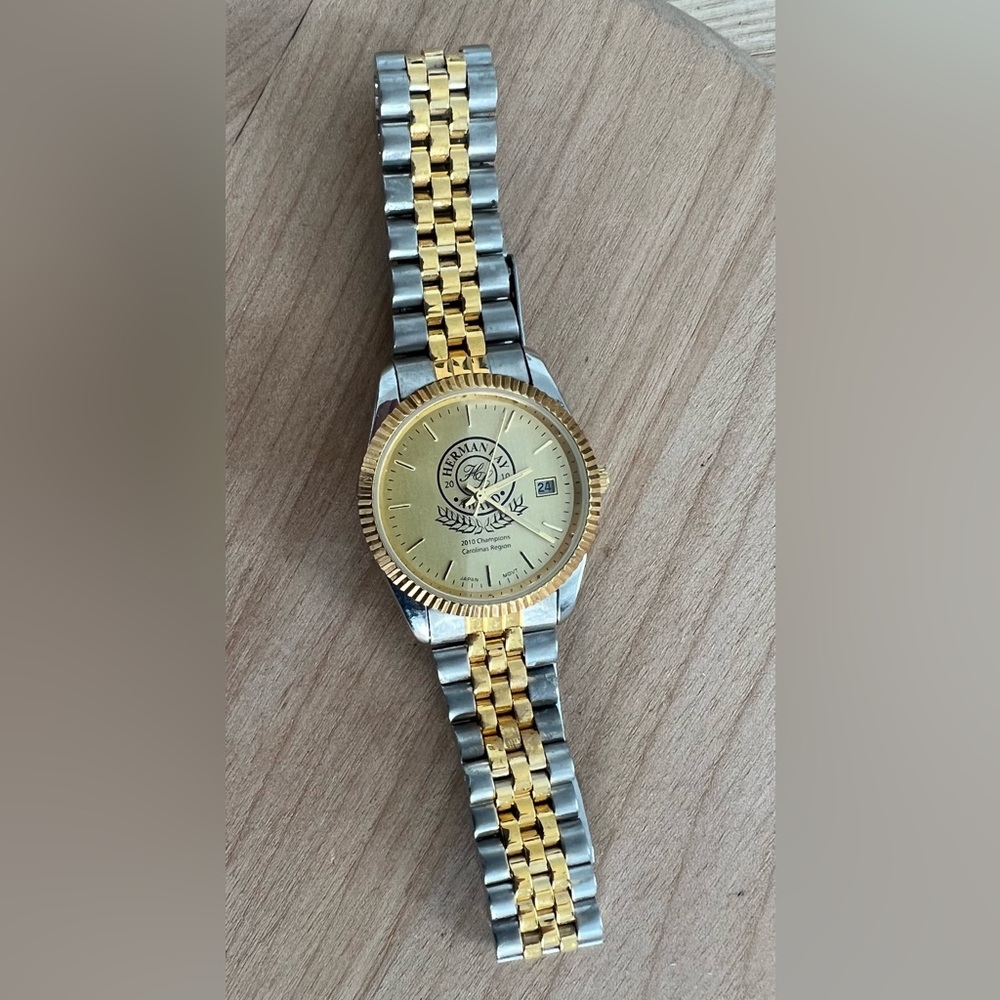 Herman Lay Award Watch 2010 Gold Tone Two Tone Vintage Quartz Super Rare